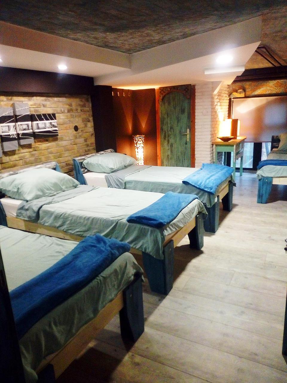 Nappark Hostel 베오그라드 외부 사진