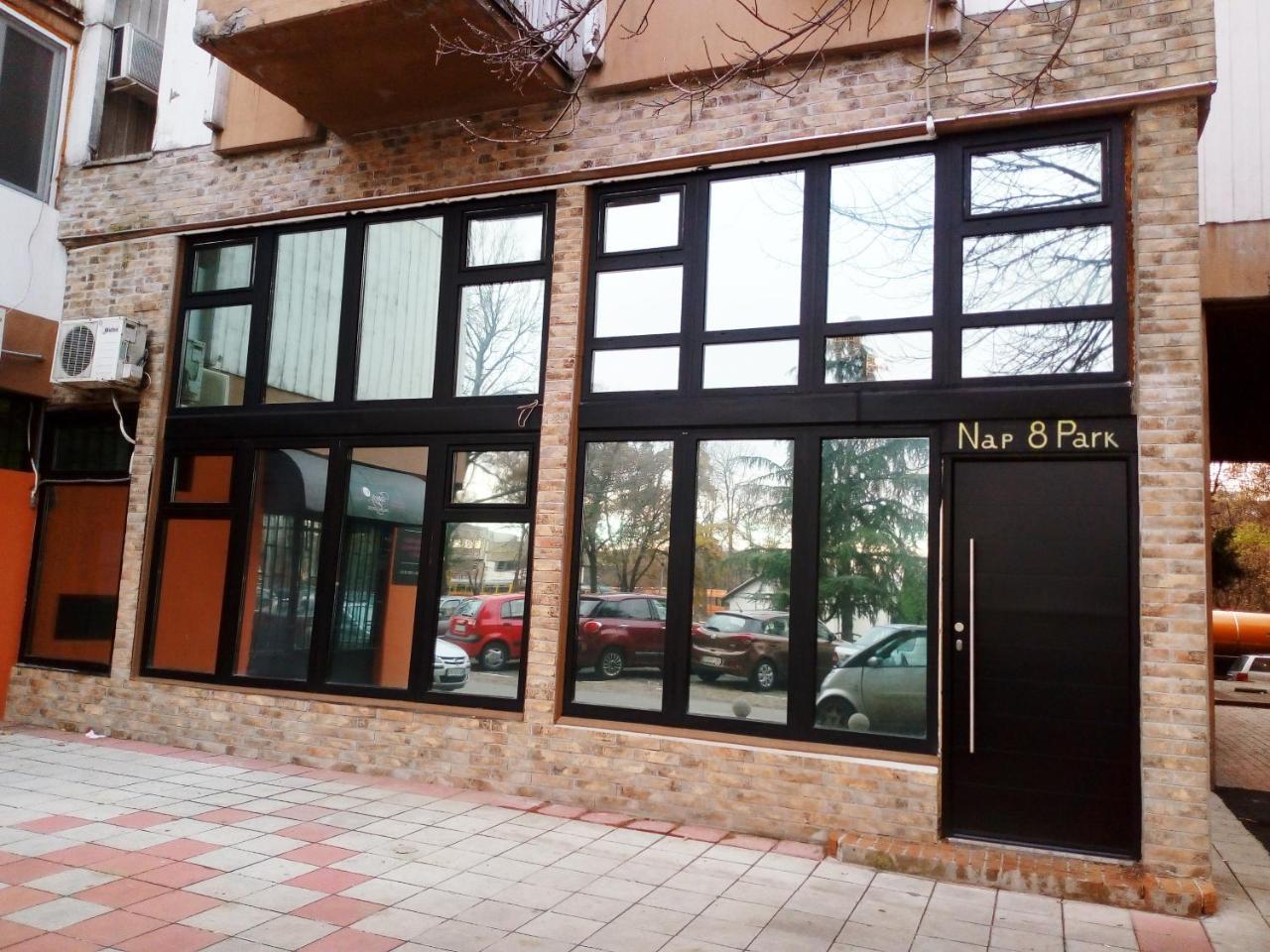 Nappark Hostel 베오그라드 외부 사진